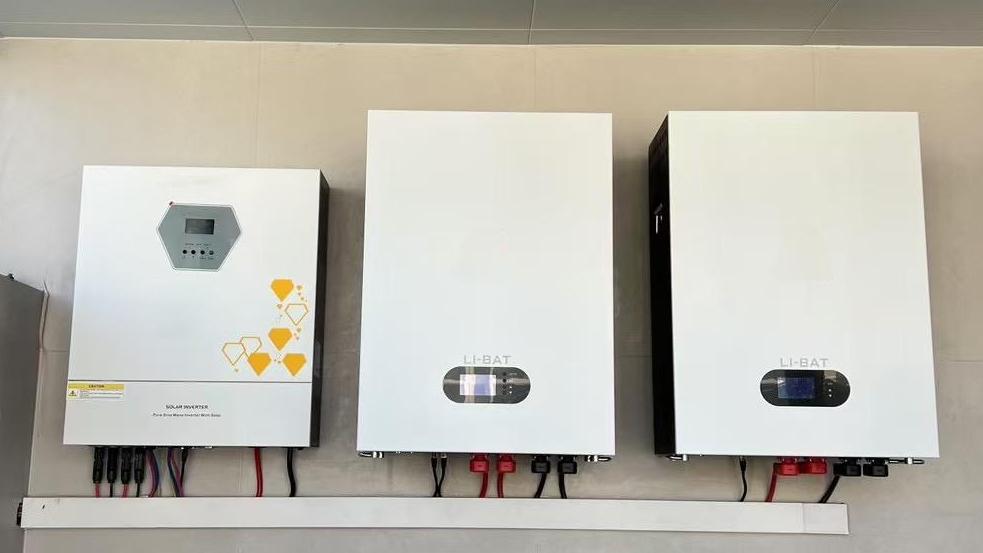 solar inverter and energy storage battery